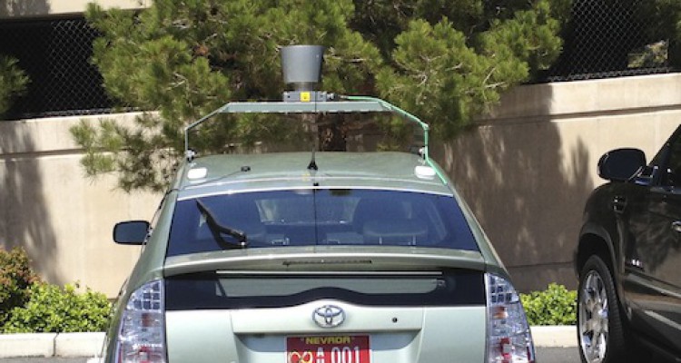 Xe tự lái của Google được quyền phi trên đường cao tốc