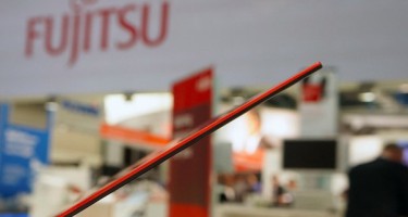 Fujitsu trình làng Lifebook UH572: dáng đẹp, ít tốn điện