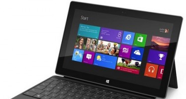 Microsoft làm máy tính bảng vì các đối tác “bất lực” trước Apple?