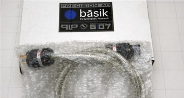 Đọ dây nguồn hi-end của Synergistic Research, Analysis Plus và Furutech