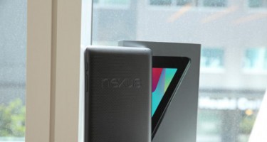 Google Nexus 7 vừa ra mắt đã được rao bán trên eBay