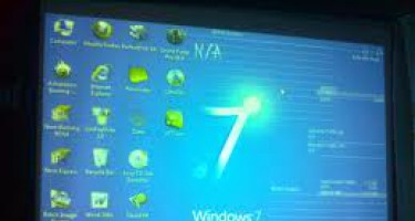 Lỗi màn hinh laptop bị giật, rung