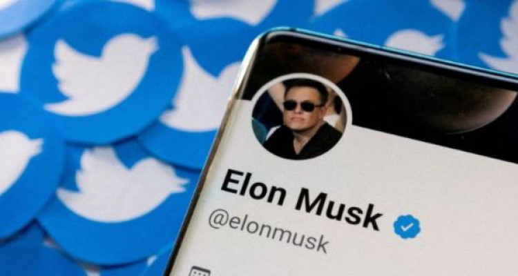 Twitter khôi phục tích xanh cho một số người nổi tiếng