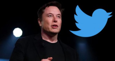 Tỷ phú Elon Musk rao bán đồ liên quan đến Twitter