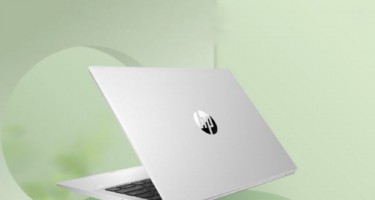 Mẫu laptop HP có bàn phím đèn siêu đẹp