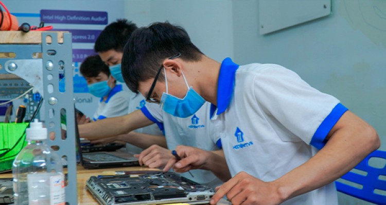 Đăng kí học sửa chữa máy tính chuyên nghiệp - Nhận ngay những ưu đãi cực lớn từ Học viện iT