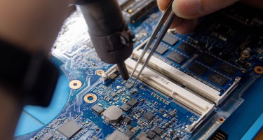 Tự học sửa main máy tính không cần nhờ tới chuyên gia qua tài liệu