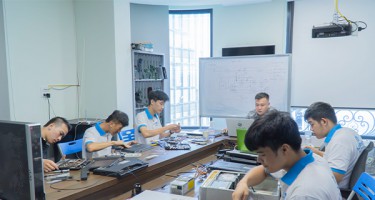 Nên học sửa máy tính cơ bản hay chuyên sâu?