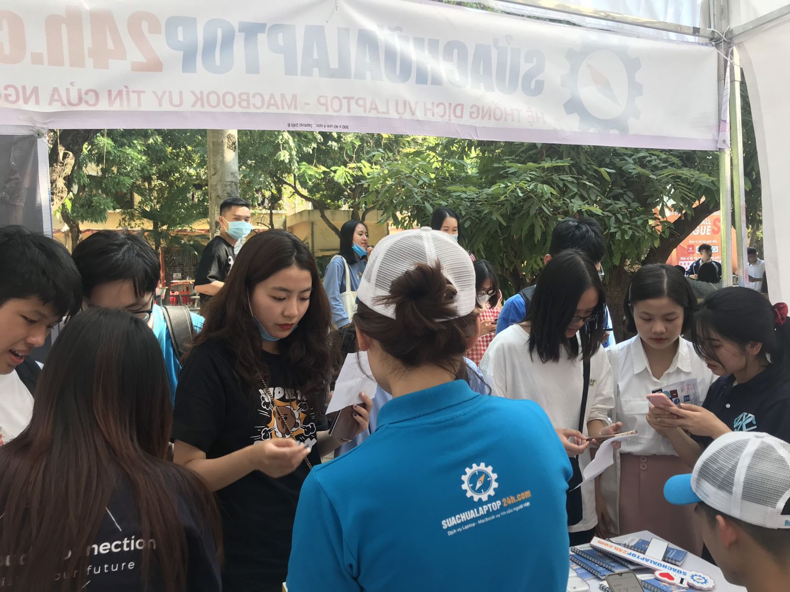 SUACHUALAPTOP24h.com đồng hành cùng sự kiện chào tân sinh viên trường Đại học Kinh tế quốc dân NEU Youth Festival 2020