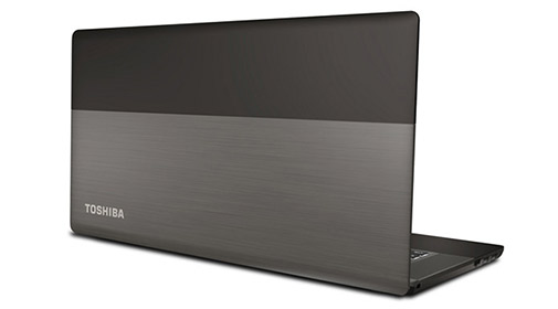 Ultrabook U845W có kích thước dài vượt trội so với các sản phẩm khác