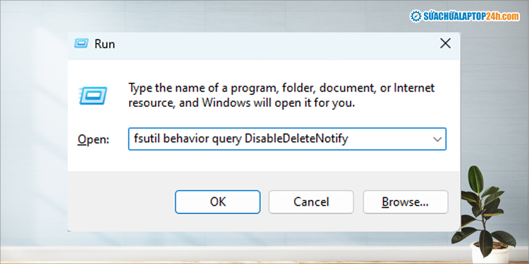 Nhập lệnh “fsutil behavior query DisableDeleteNotify”