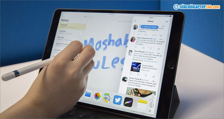 Sử dụng ứng dụng nặng quá lâu có thể là nguyên nhân khiến máy iPad bị đơ màn hình