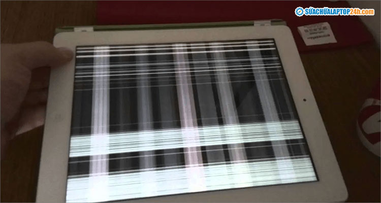 Màn hình iPad bị kẻ sọc do phần mềm, phần cứng hoặc bị nhiễm từ