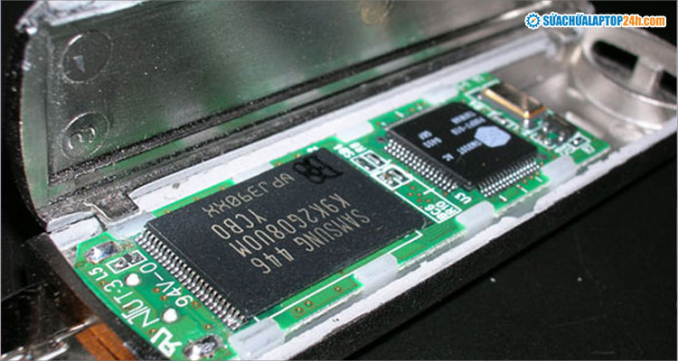 Các dòng Macbook đời mới không thể nâng cấp RAM Macbook do sử dụng RAM Onboard