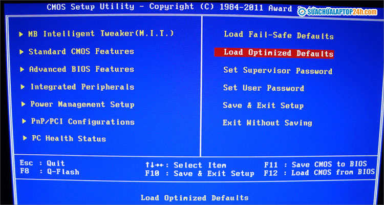 Chọn Load Optimized Defaults từ menu để reset BIOS