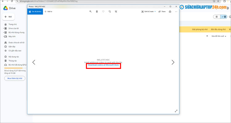 Chọn Download codecs at Microsoft Store để truy cập cửa hàng tiện ích