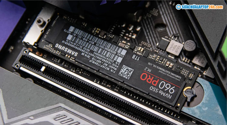 Dữ liệu sẽ không bị mất ngay khi SSD vượt ngưỡng TBW