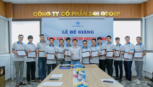 Học viện iT