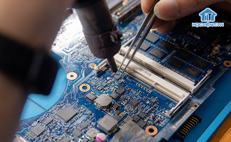 tu-hoc-sua-chua-phan-cung-may-tinh-khong-kho-neu-ban-biet-cach