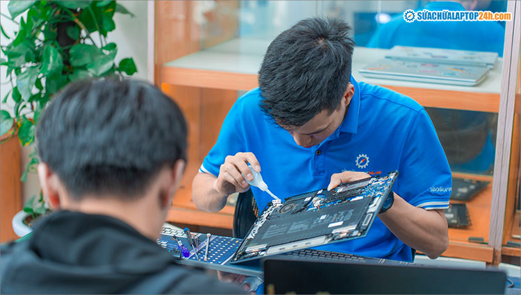Quy trình dịch vụ vệ sinh laptop lấy ngay tại Sửa chữa Laptop 24h Tây Hồ