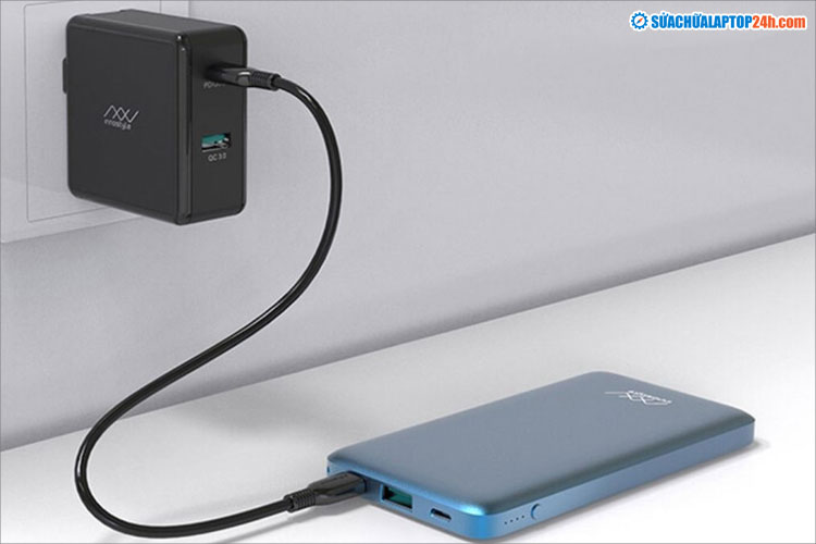 Tốc độ sạc vào của pin dự phòng là yếu tố nhiều người bỏ qua