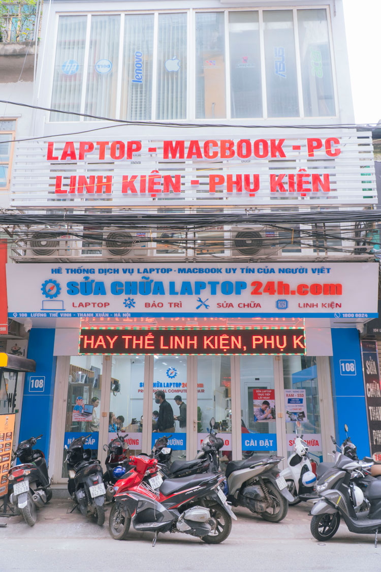 Bên ngoài cơ sở 108 Lương Thế Vinh