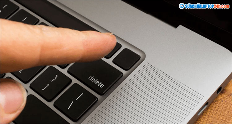 Reset máy để sửa lỗi mất biểu tượng Bluetooth