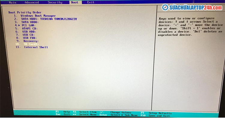 Ưu tiên khởi động từ USB, ổ cứng chứa Windows