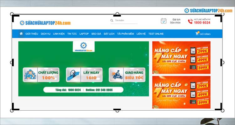 Trên hình ảnh xuất hiện tám đường màu đen tại các góc