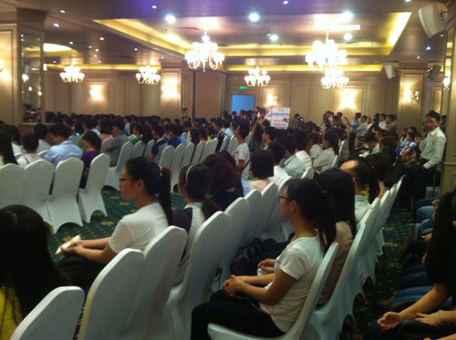 Hội hảo tuổi trẻ và khát vọng