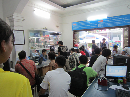 dich-vu-thay-vo-laptop-lay-ngay