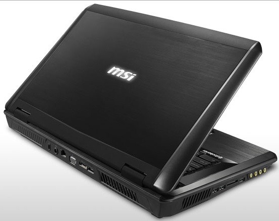 Laptop chơi game MSI GT70 0NC-011US - 'chiến mã' Ivy Bridge  