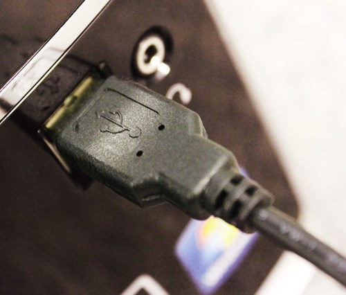 10 điều không nên làm với  máy tính của bạn