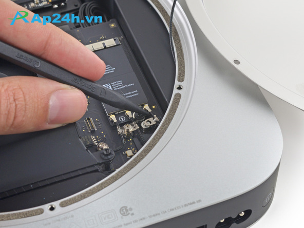 Hướng dẫn thay thế ổ SSD cho Mac Mini 2014