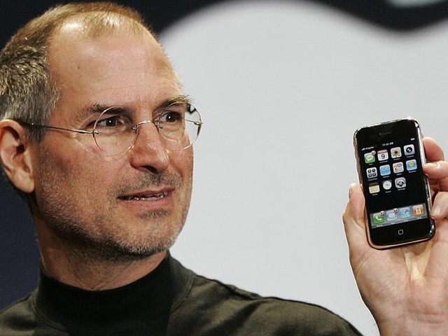 sự phát triển của iPhone